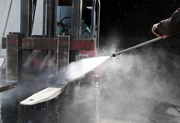 Best Commercial Pressure Washing  in Three Rivers, CA
